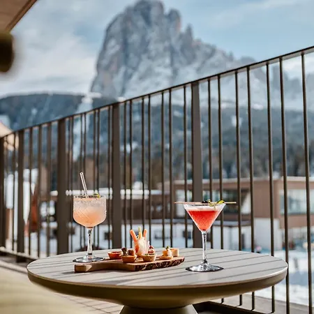 Cendevaves Alpine Silence Hotel 4*