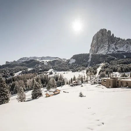 Cendevaves Alpine Silence Hotel 4*